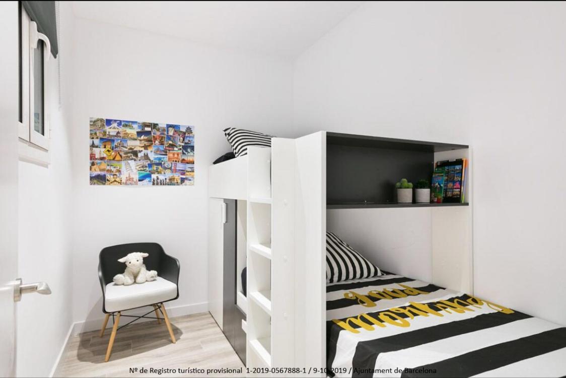 Design Apartments Plaza Catalunya Barcelona Exterior photo